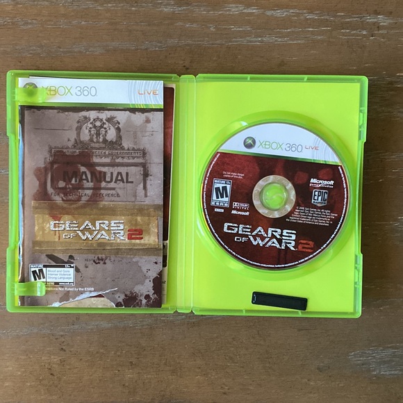 2008 Original "Gears of War 2" XBOX 360 Game - Picture 3 of 6